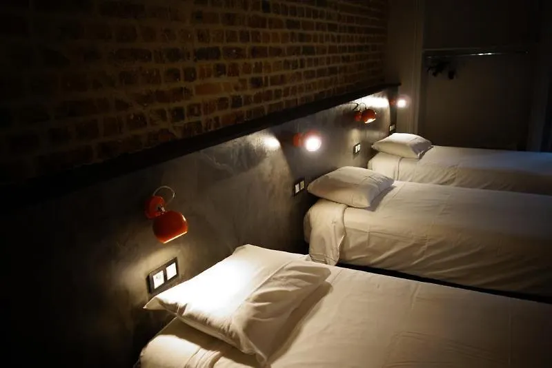 Hotel Lucien 2*