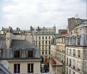 Lucien Paris