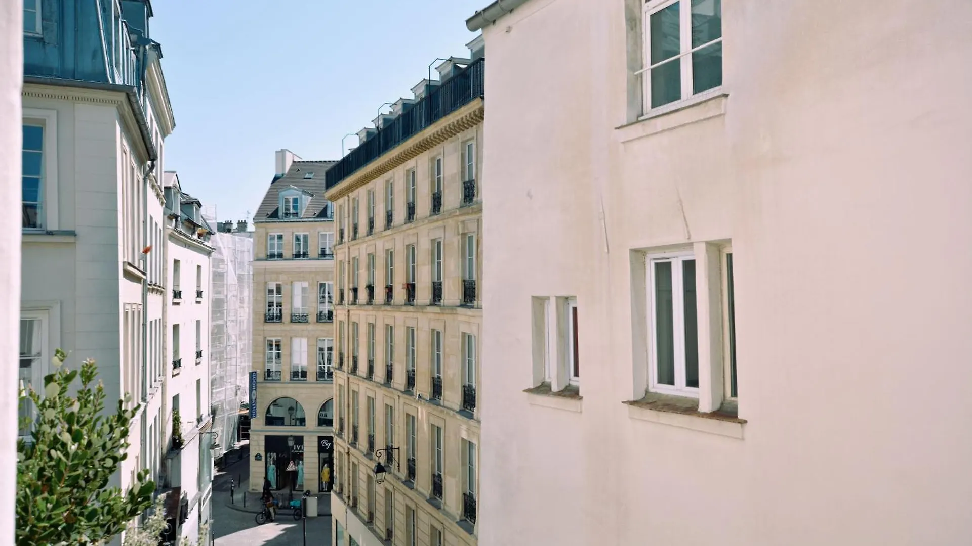 Lucien Otel 2*