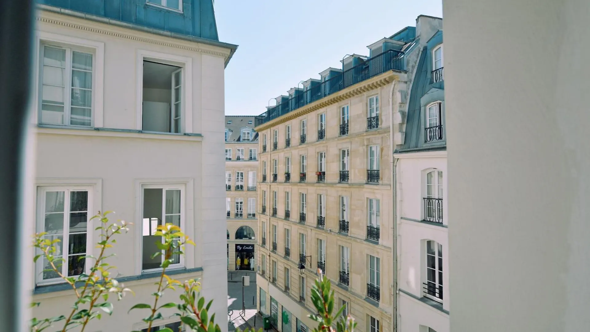 Otel Lucien Paris